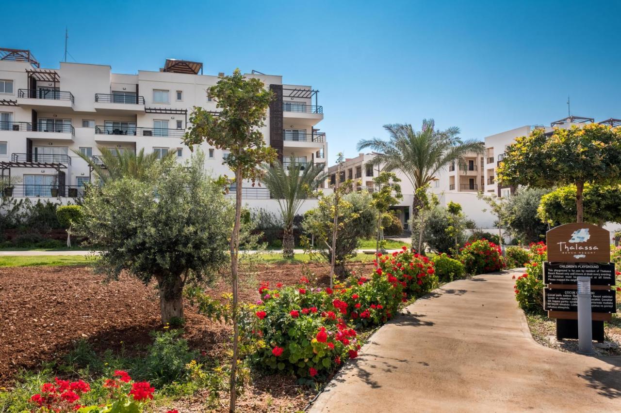 Thalassa Beach Family & Waterpark Resort Vokolidha Esterno foto