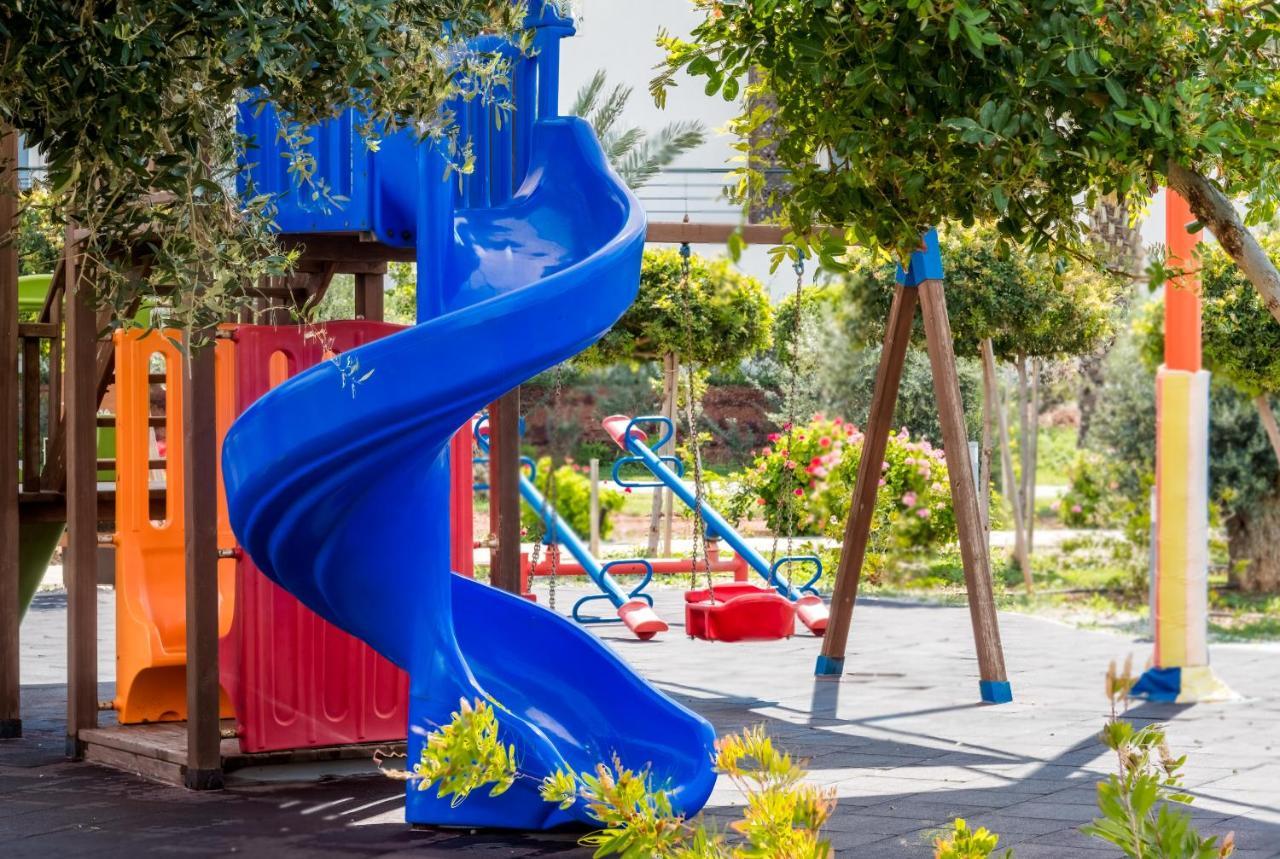 Thalassa Beach Family & Waterpark Resort Vokolidha Esterno foto