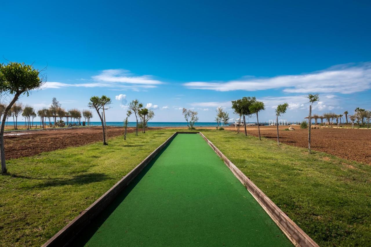 Thalassa Beach Family & Waterpark Resort Vokolidha Esterno foto